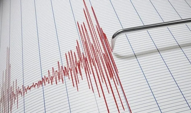 İzmir’in Altı Kaynıyor: 15 Aktif Fay Hattı, 7 ve Üzeri Deprem Riski Taşıyan 4 Kritik Bölge!