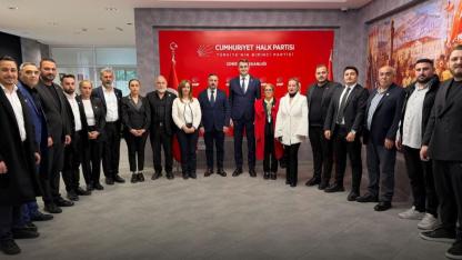 CHP Buca'dan İl Başkanlığı'na kritik ziyaret