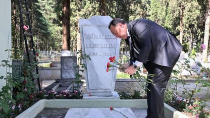 Yeşilin atası Manisa Tarzanı mezarı başında anıldı