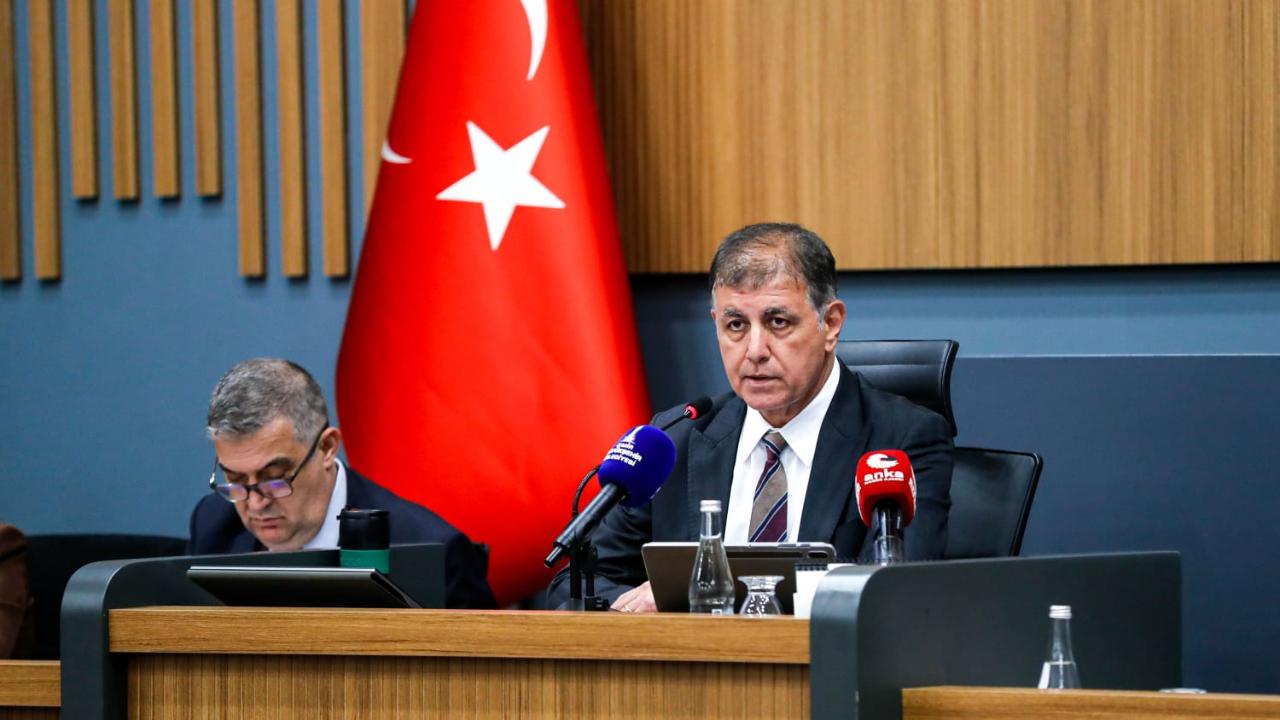 Başkan Tugay'dan operasyonlar için 'tutuksuz yargılanma' çıkışı: