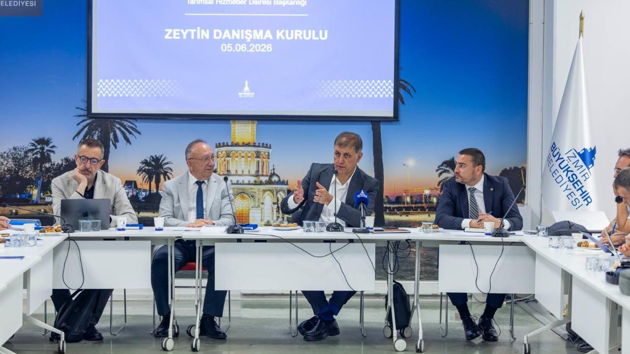 Başkan Tugay'dan 'zeytin' mesajı: Ekonomiye yansıtmalıyız