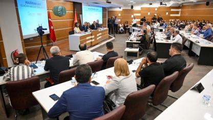 Bornova’da altyapı hizmetleri ve uluslararası iş birlikleri güçleniyor