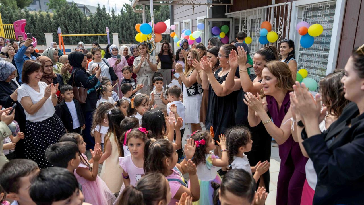 Bornova’da miniklerin belge coşkusu
