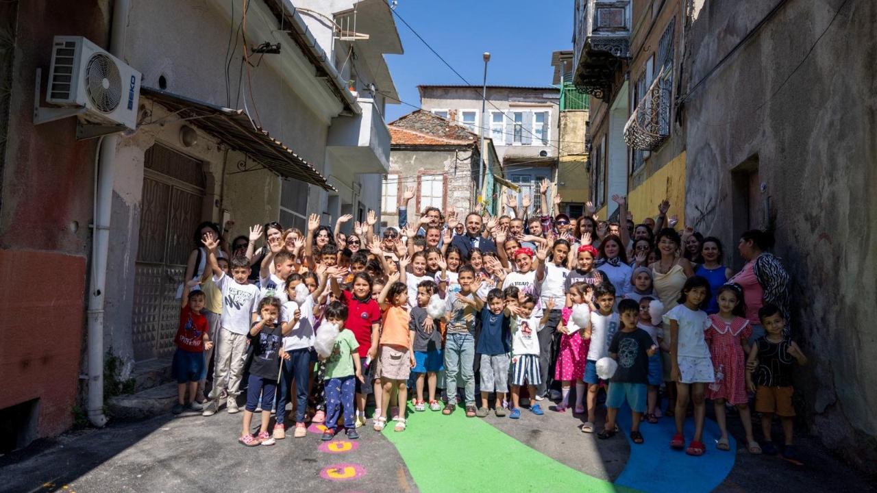 Çıkmaz sokaktan umut sokağına