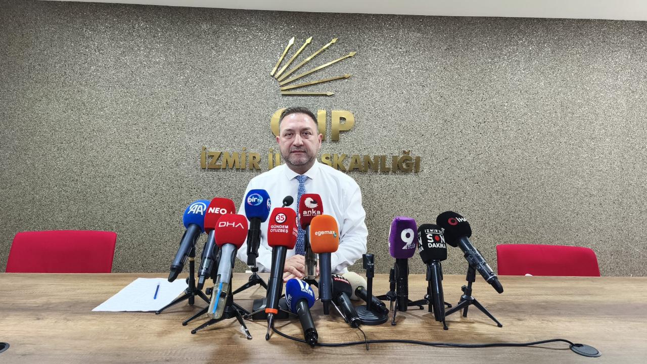 Gümrükçü dün geceyi anlattı: Taban harekatıyla CHP'yi teslim aldık!