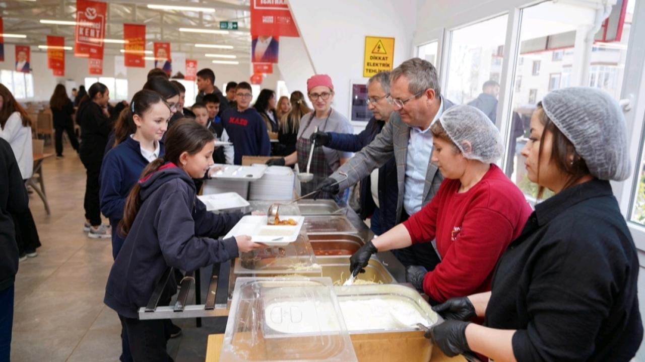 Kent Lokantaları'nda dikkat çeken tablo: Günlük 1700 öğrenci!