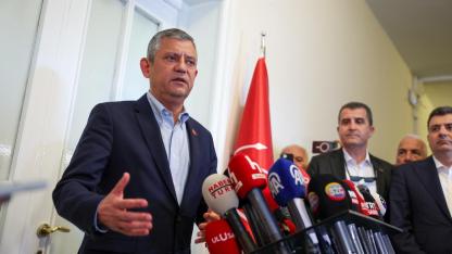 Özgür Özel: Yarın benim konuşacağım grup toplantısı yapılacak