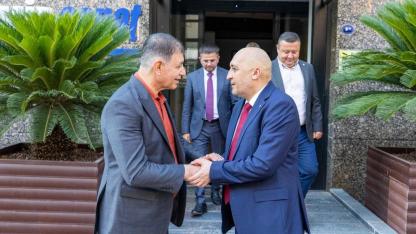 Başkan Tugay'dan Kırcaali mesajı: Dostluğumuzu ortak projelerle büyütelim