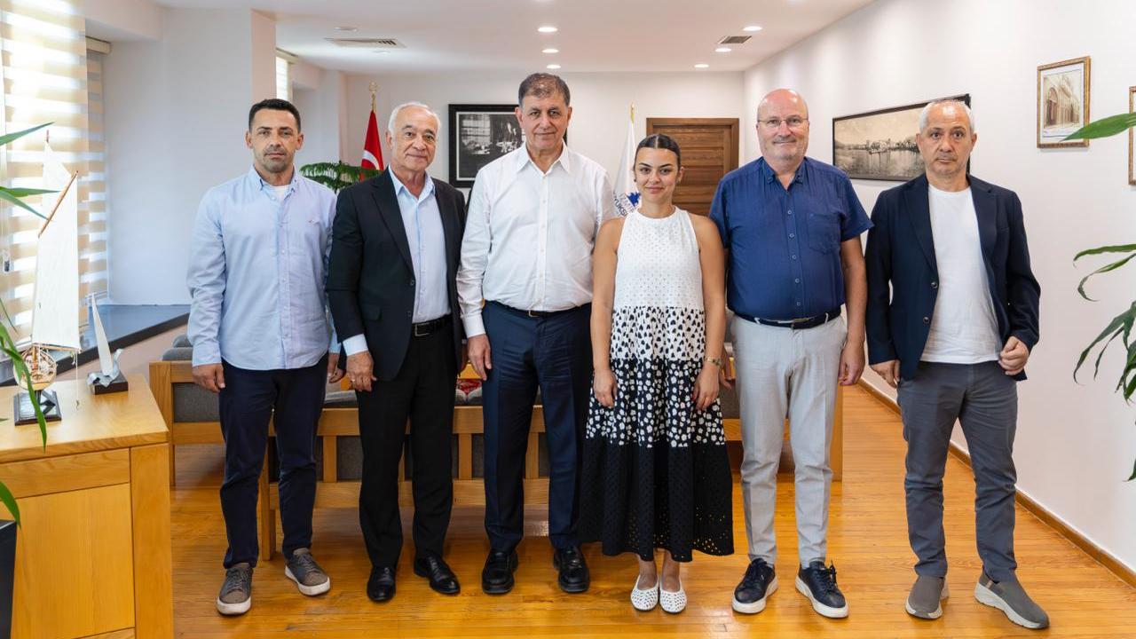 Başkan Vekili Gümüş’ten Başkan Tugay’a ziyaret