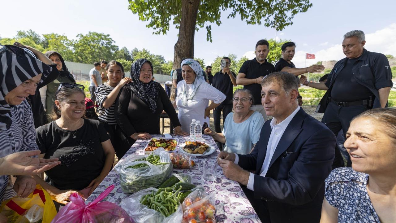 Cemil Tugay Kadifekale'de konuştu: Çok işimiz var, hepsini yapacağız