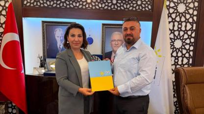 İYİ Parti İzmir'de Çelik'e önemli görev
