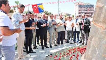 Srebrenitsa Soykırımı kurbanları Menemen'de anıldı