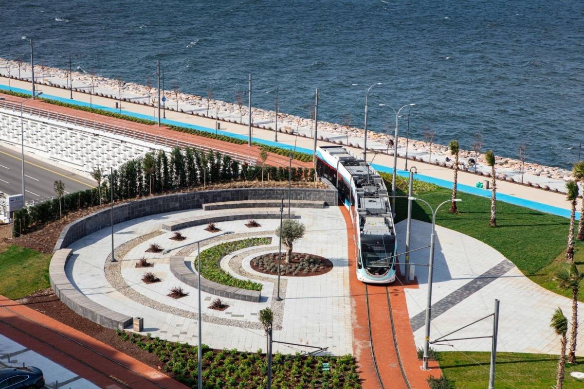 İzmir Metro’nun bilgisi dünyaya ray oldu