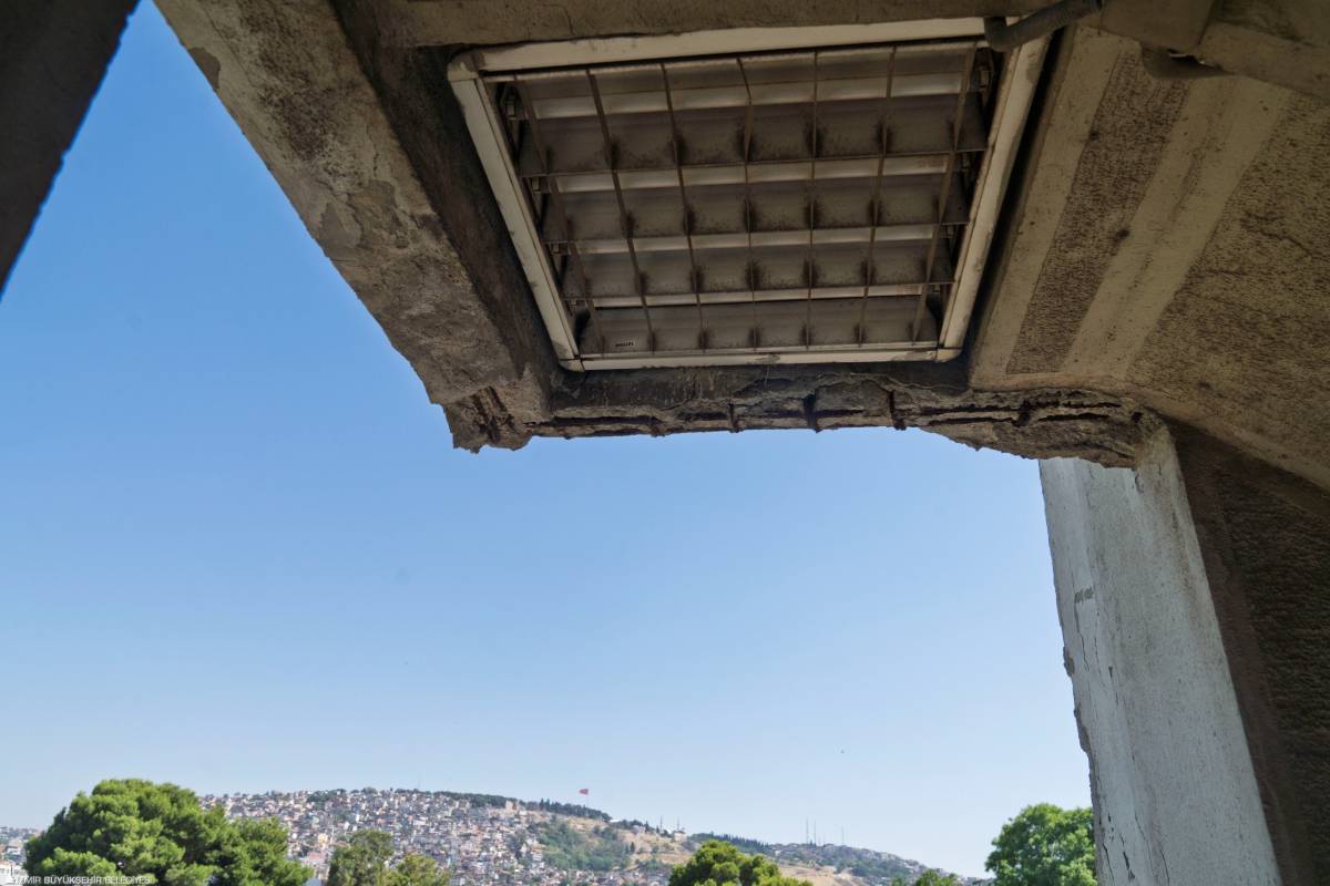 İzmir’in efsane Paraşüt Kulesi yeniden ayağa kalkıyor