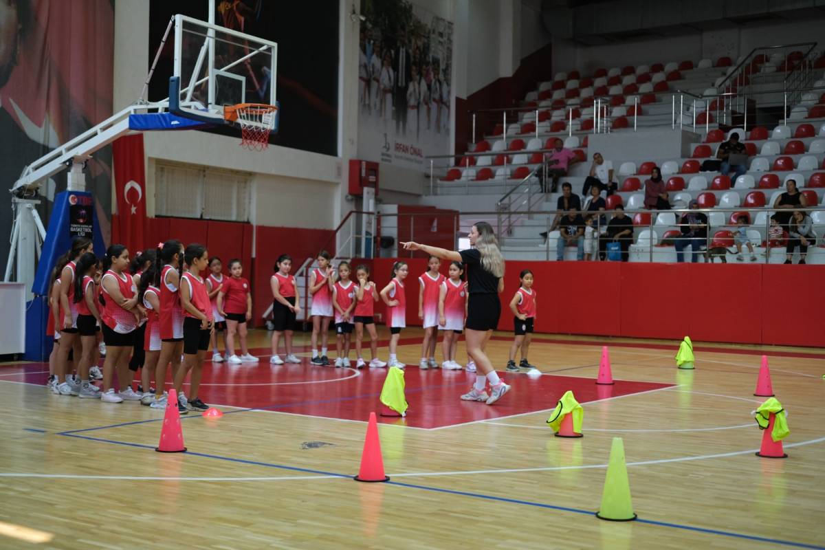 Bayraklı’da yaz spor okulları için kayıtlar başladı