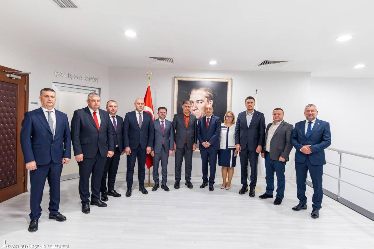 Başkan Tugay'dan Kırcaali mesajı: Dostluğumuzu ortak projelerle büyütelim