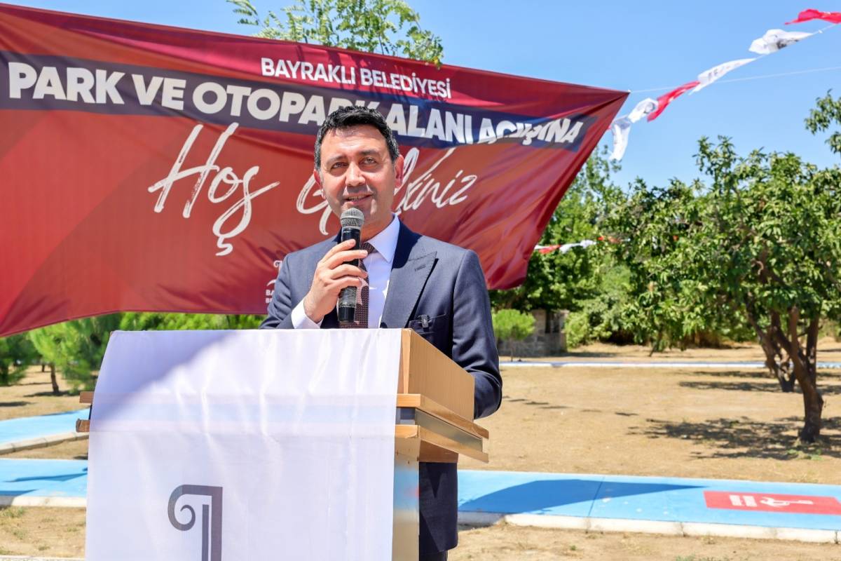 Bayraklı’da yeni park ve otopark hizmete açıldı