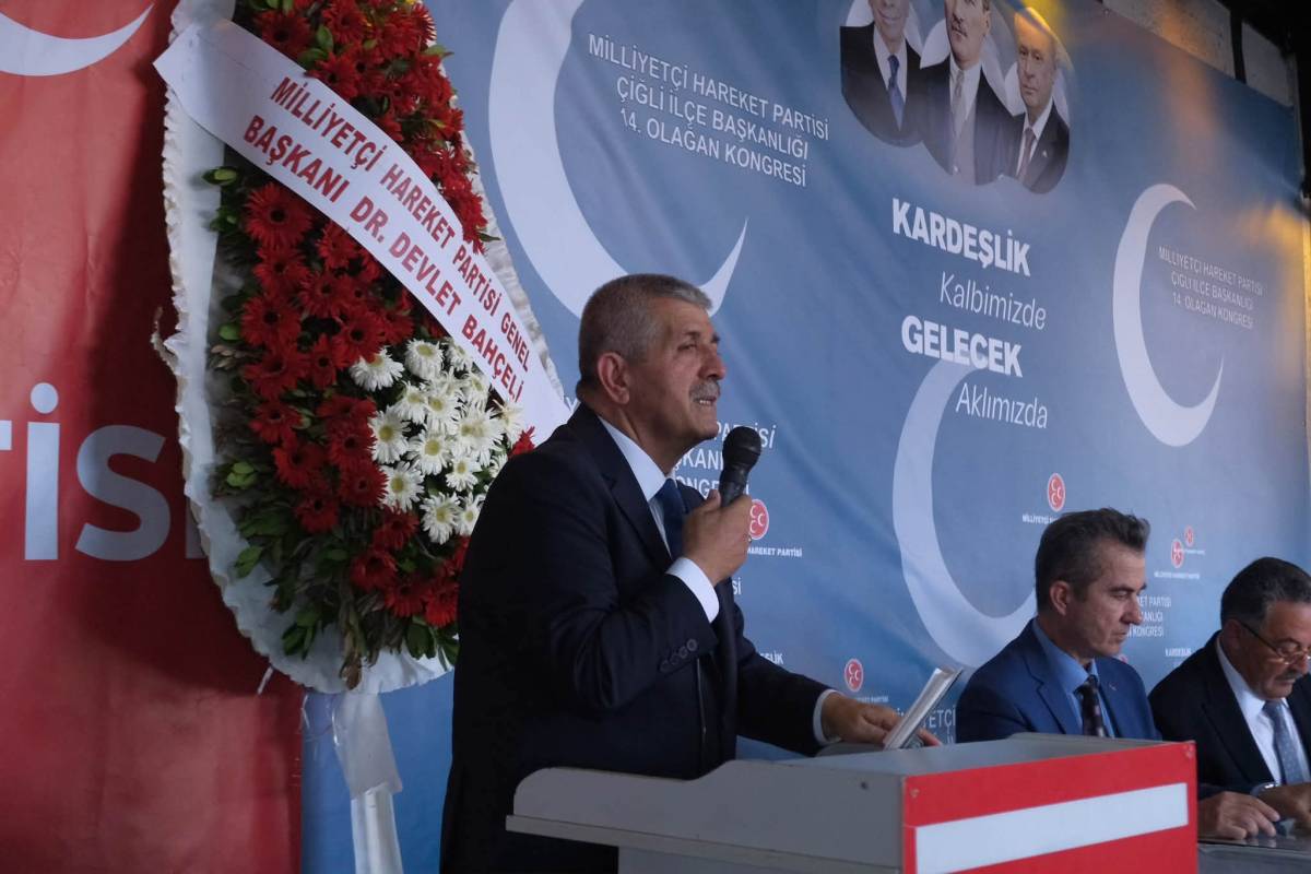 MHP İzmir'de 24 ilçede kongreler tamam